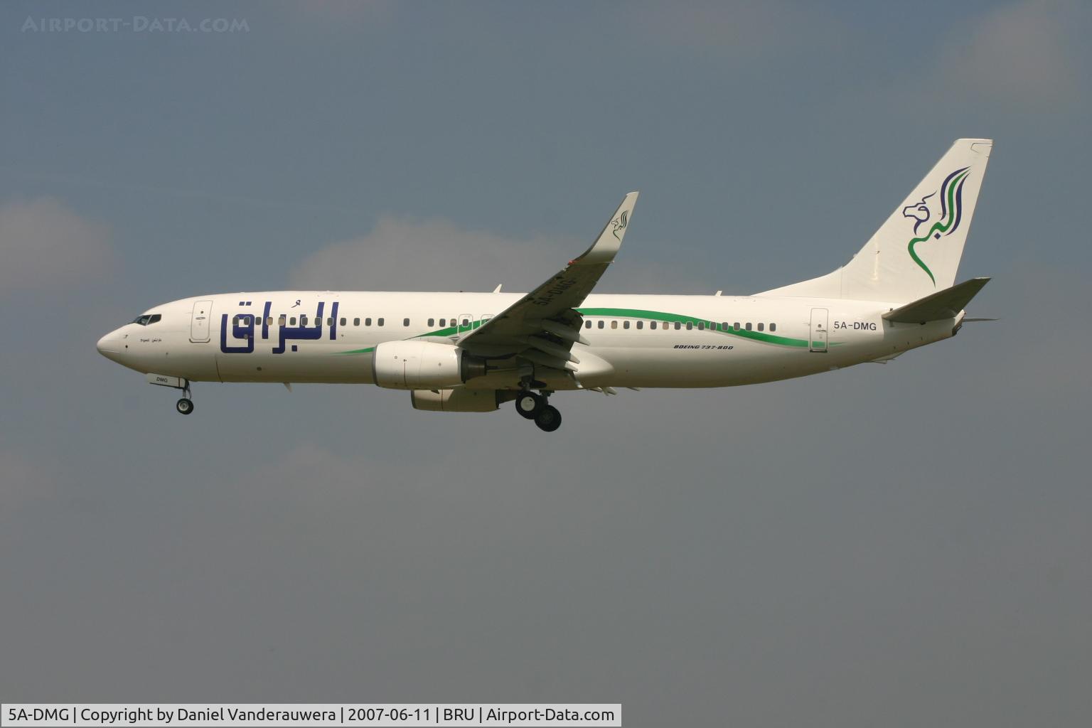 5A-DMG, 2006 Boeing 737-8GK C/N 34948/2074, flight 8U 924 is descending to rwy 25L