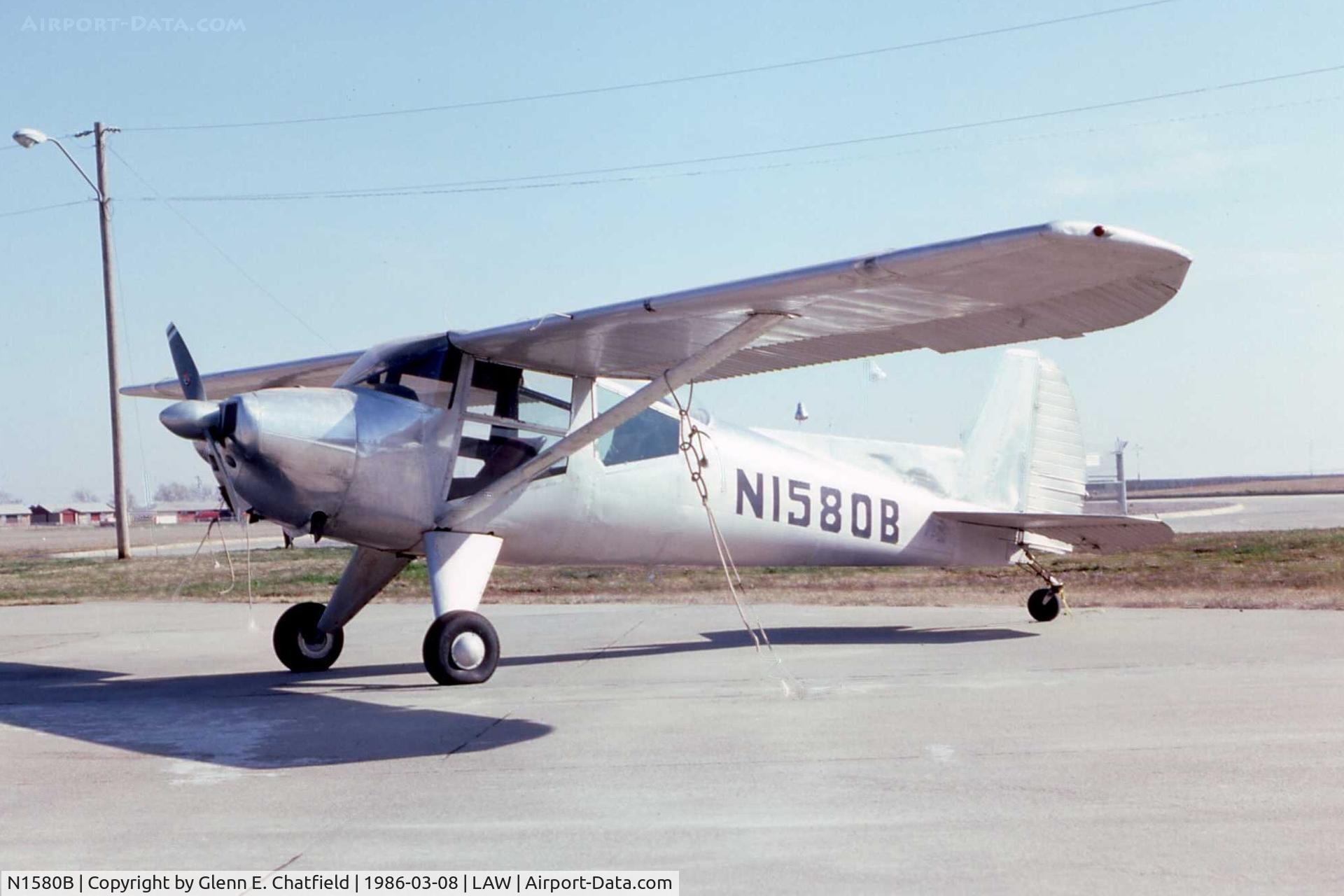 N1580B, 1948 Luscombe T-8F Silvaire C/N 6207, An unusual bird