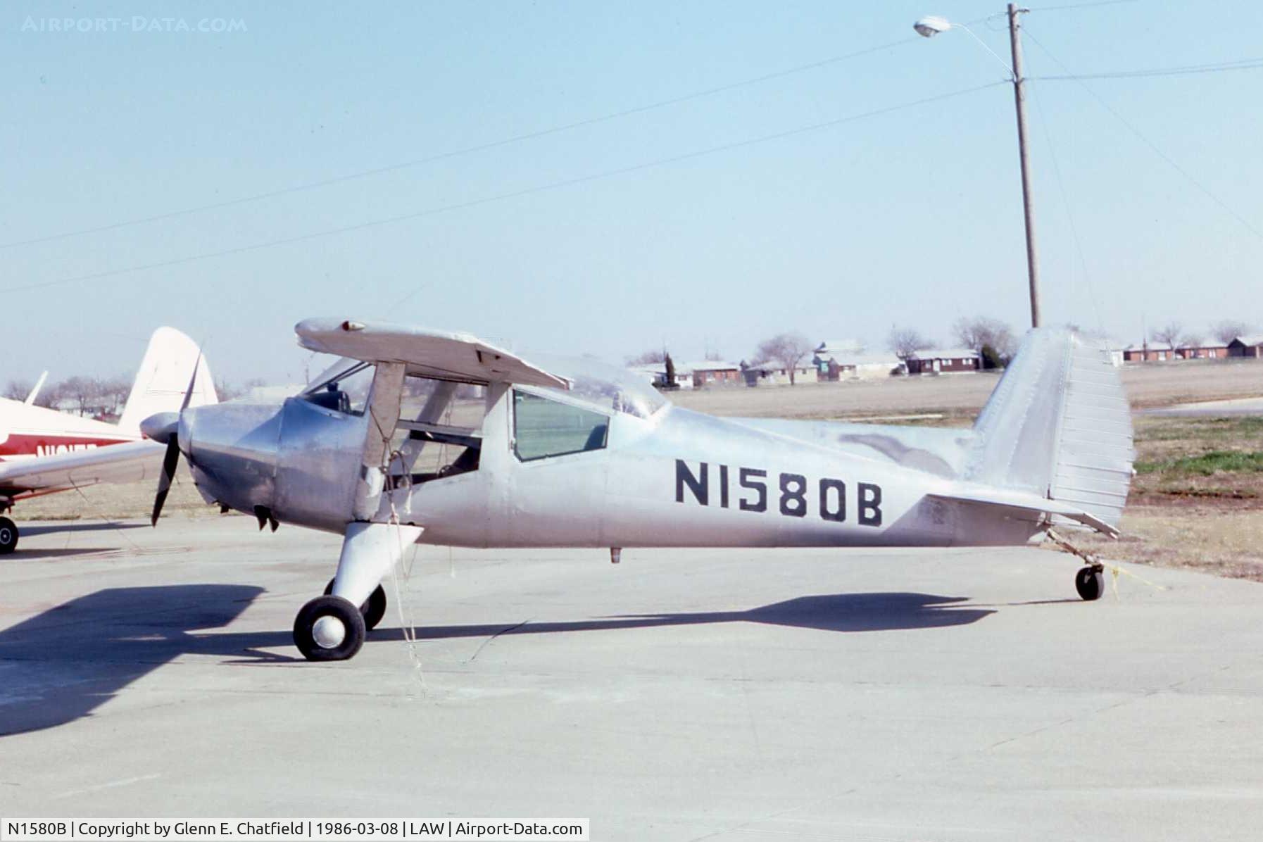 N1580B, 1948 Luscombe T-8F Silvaire C/N 6207, An unusual bird