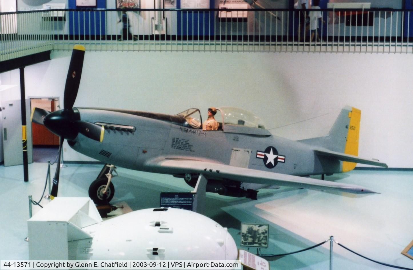 44-13571, 1944 North American P-51D Mustang C/N 109-27204, P-51D at the U.S.A.F. Armament Museum