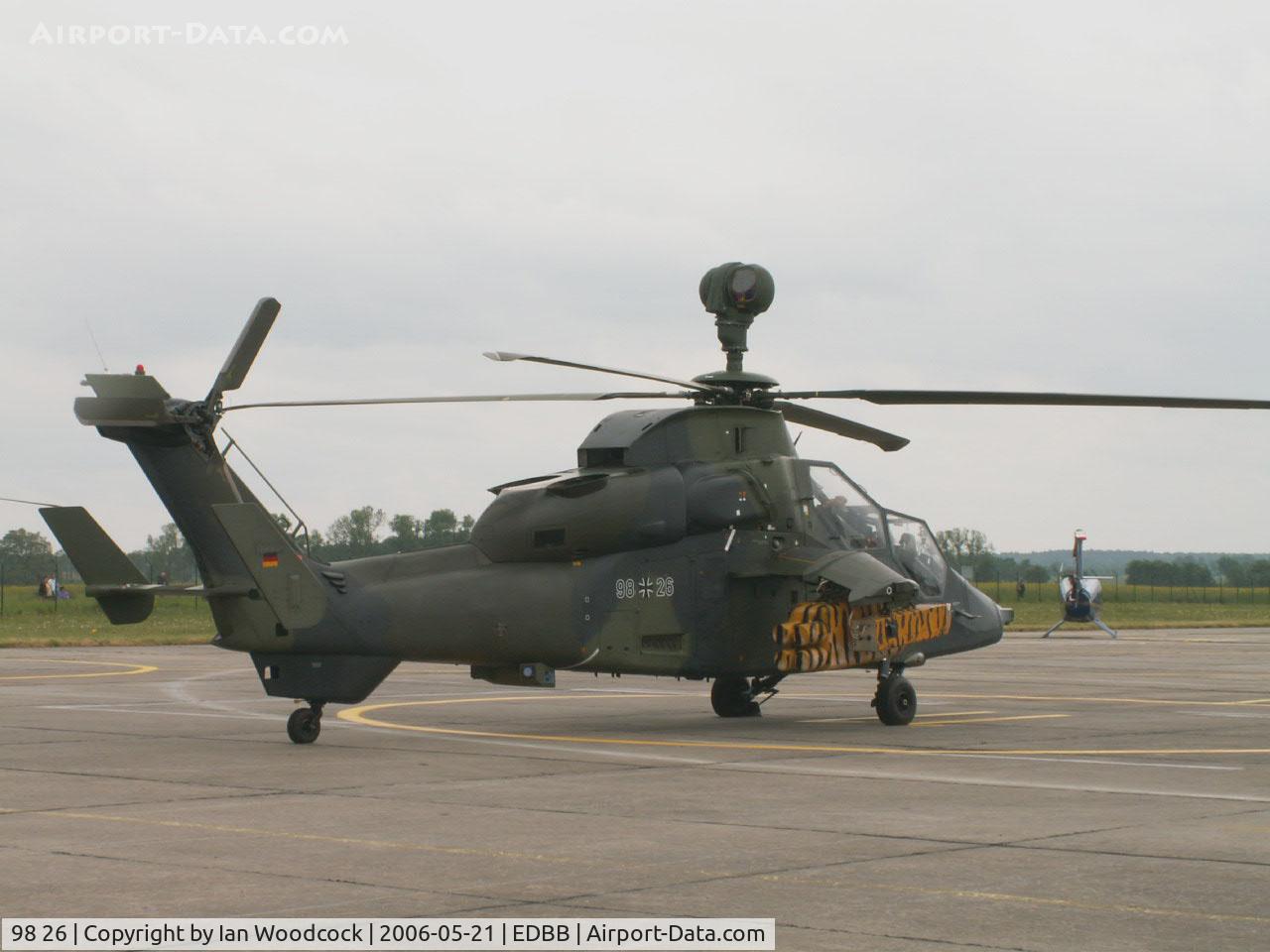 98 26, 2002 Eurocopter EC-665 Tiger UHT C/N 1001/UHT01, Eurocopter EC-665 Tiger/Berlin-ILA Show