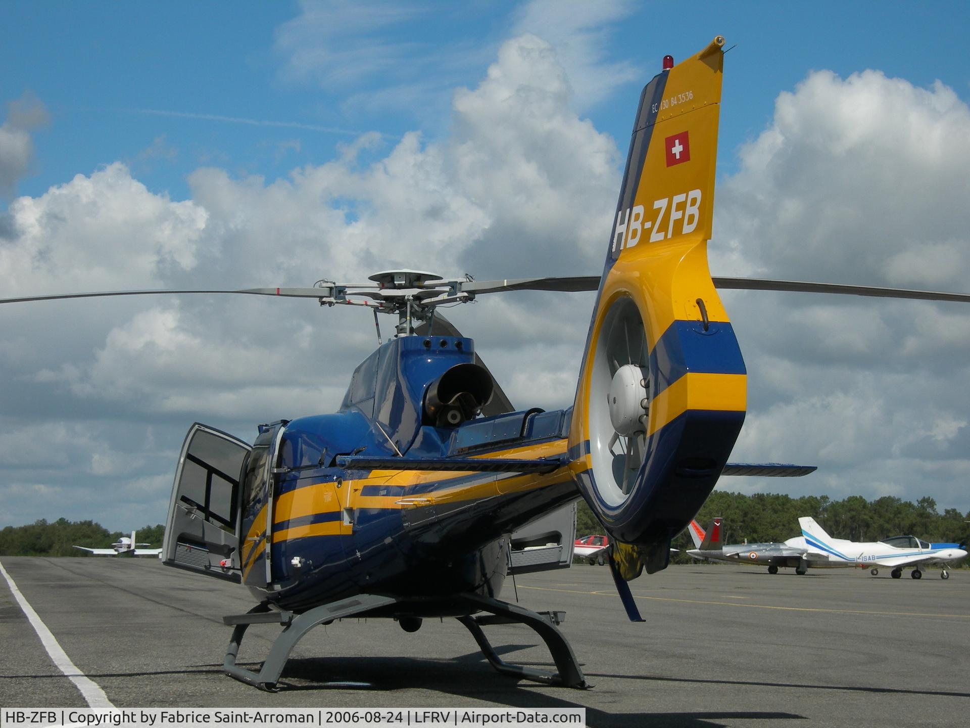 HB-ZFB, 2002 Eurocopter EC-130B-4 (AS-350B-4) C/N 3536, few minutes after landing in Vannes.