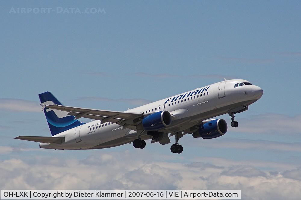 OH-LXK, 2003 Airbus A320-214 C/N 2065, Finnair A320 takeoff at RWY34