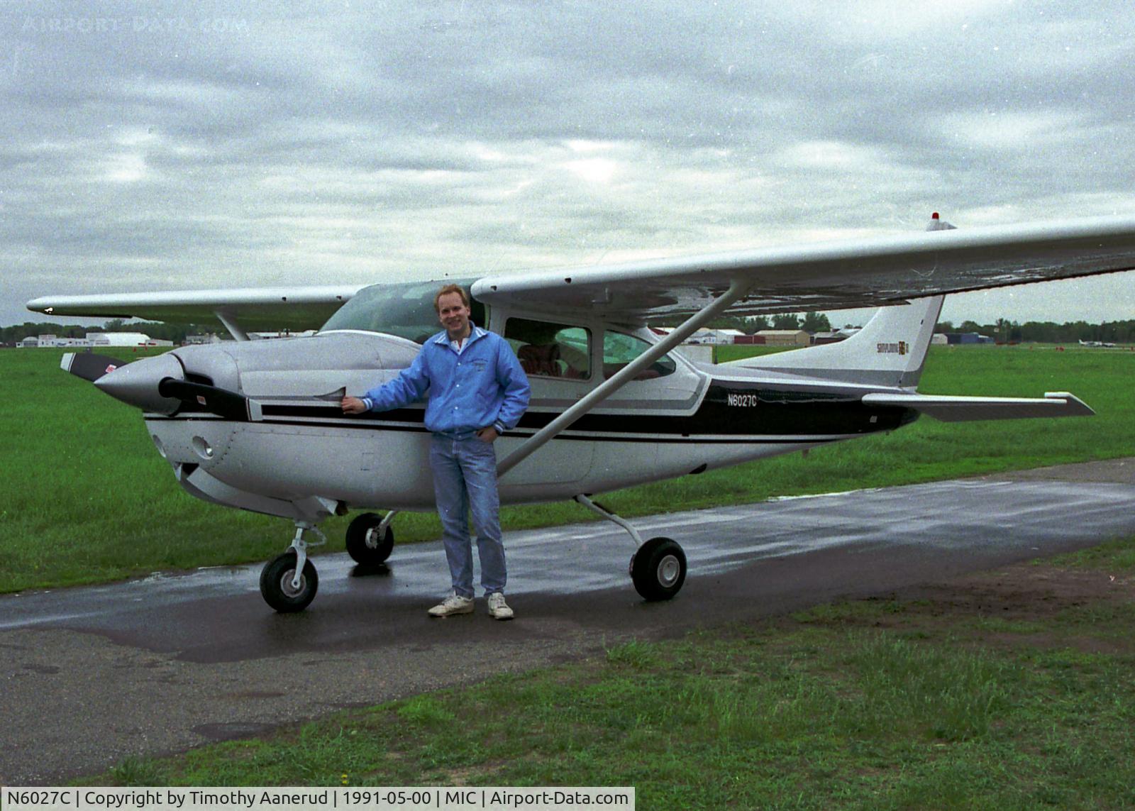 N6027C, 1978 Cessna R182 Skylane RG C/N R18200358, Yankee Flying Club.  First airplane wash after major repairs.  The nose wheel was torn out in very bad landing.