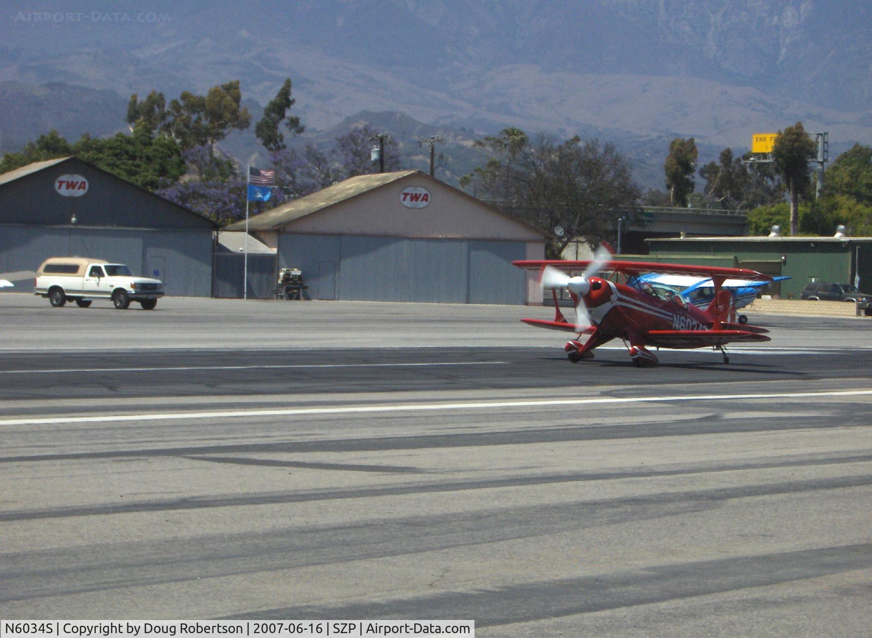 N6034S, Christen Pitts S-2B Special C/N 5132, Christen PITTS S-2B, Lycoming AEIO-540 260 Hp, takeoff roll Rwy 22