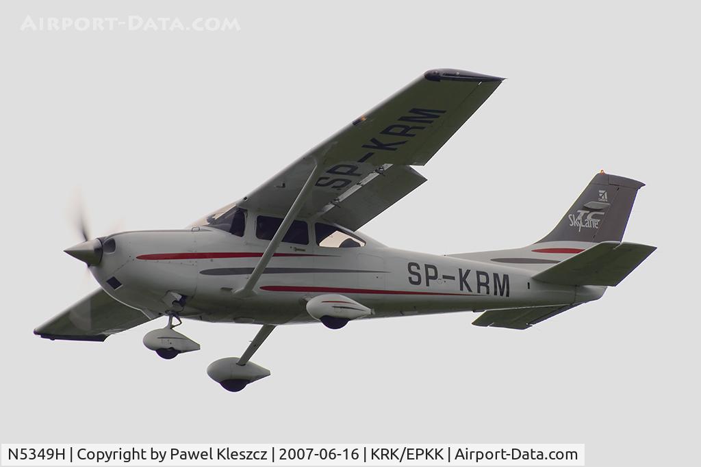 N5349H, 2003 Cessna T182T Turbo Skylane C/N T18208198, short final in Balice