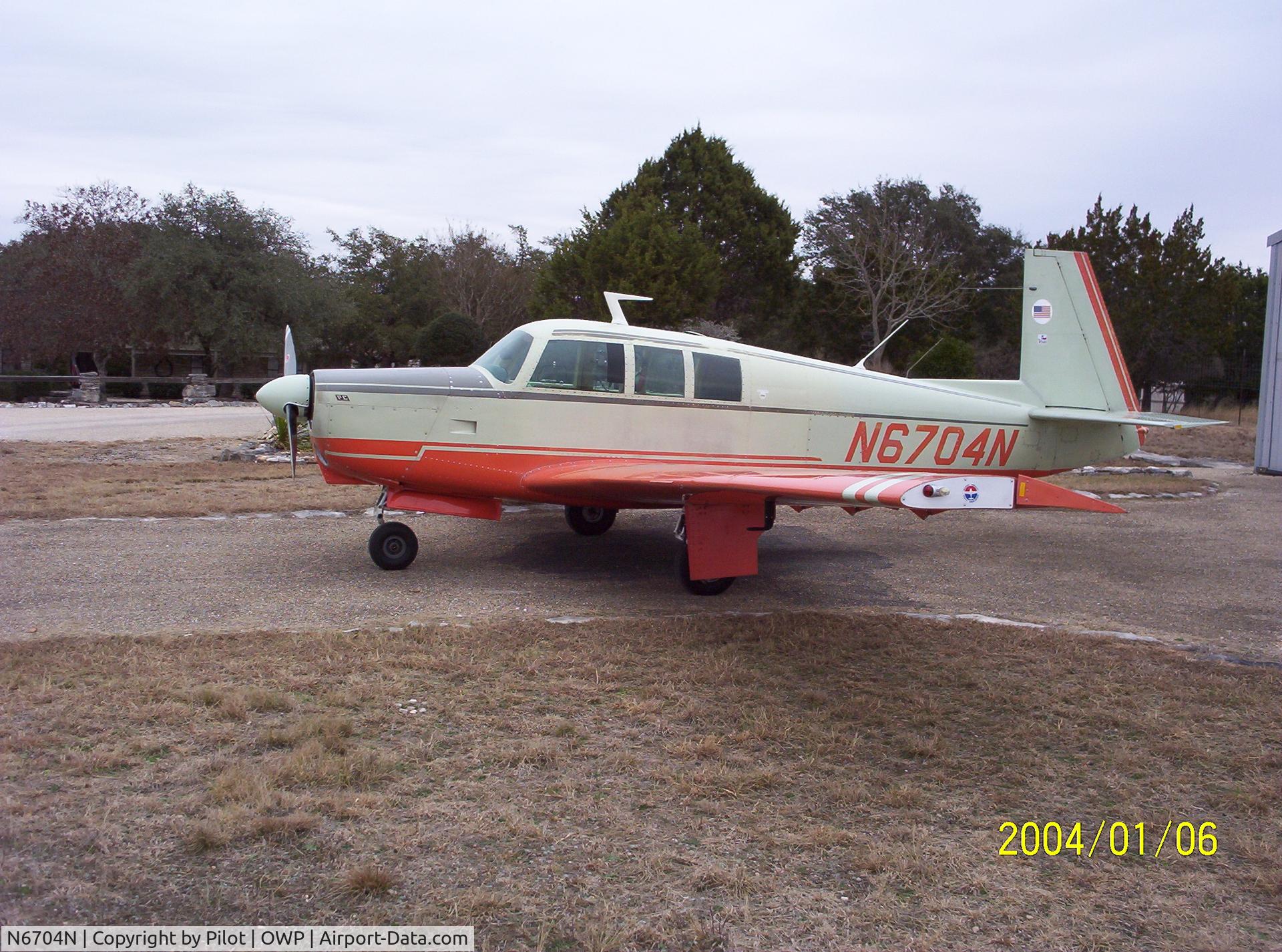 N6704N, 1968 Mooney M-20G Statesman C/N 680081, 1968 M20-G