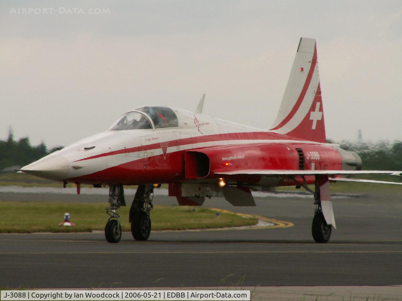 J-3088, Northrop F-5E Tiger II C/N L.1088, Northrop F-5E/Patrouille Suisse/Berlin-ILA Show