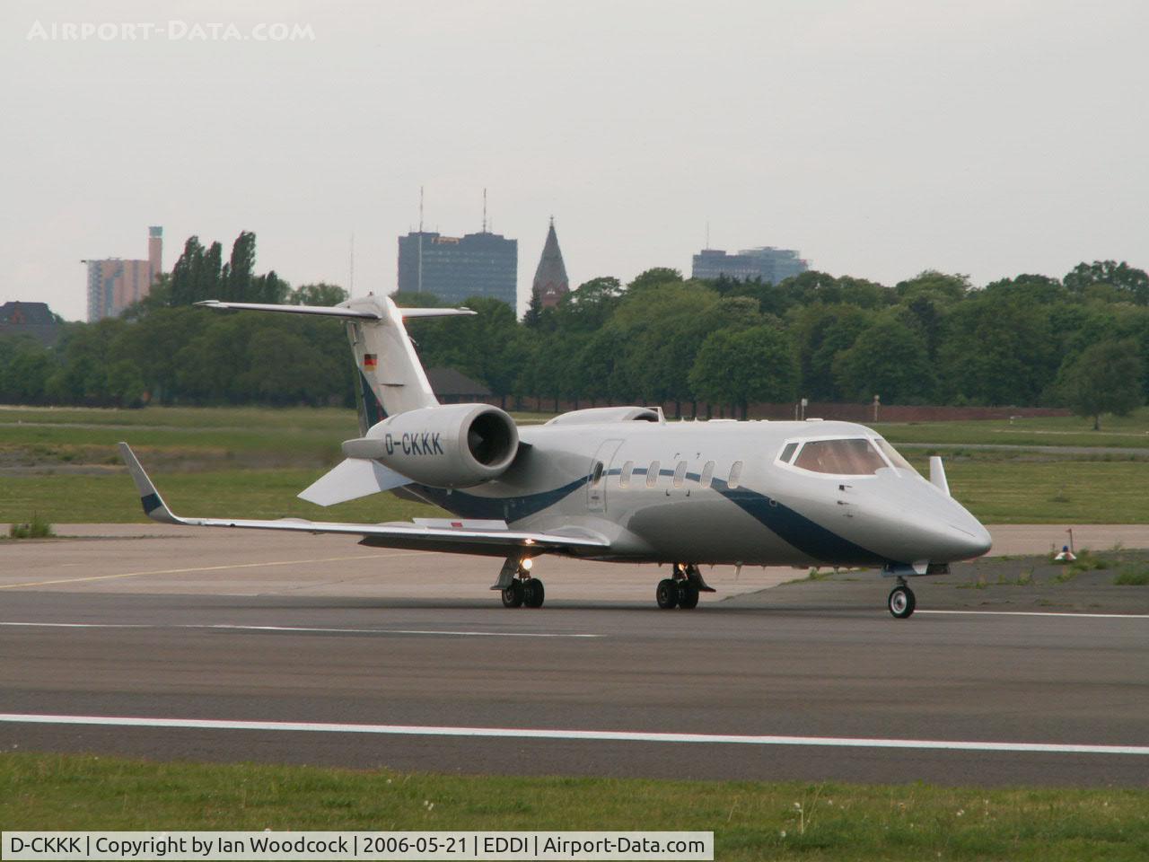 D-CKKK, 1998 Learjet 60 C/N 60-144, Learjet 60/Berlin-Templehof