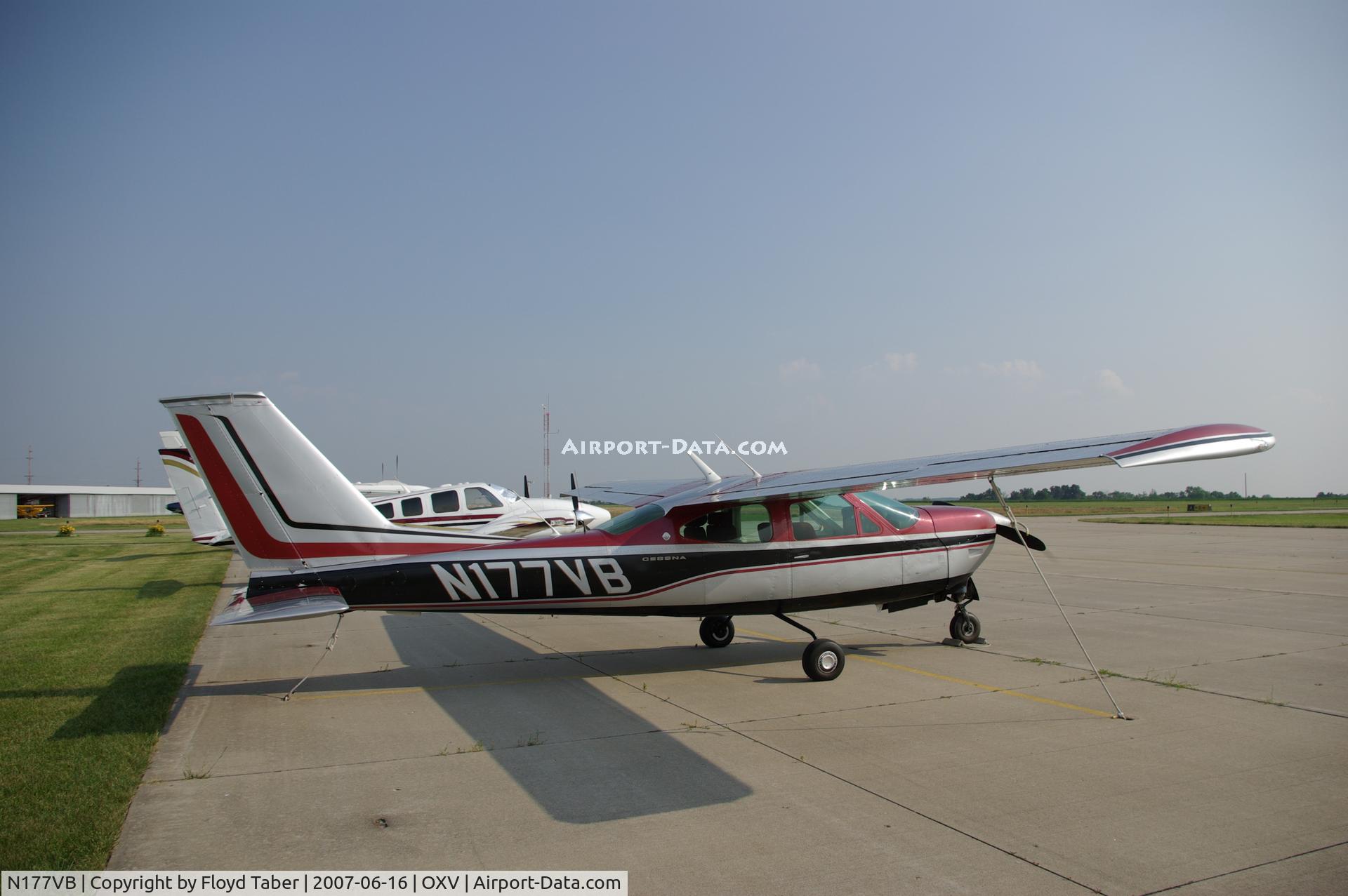 N177VB, 1971 Cessna 177RG Cardinal C/N 177RG0113, In for the races