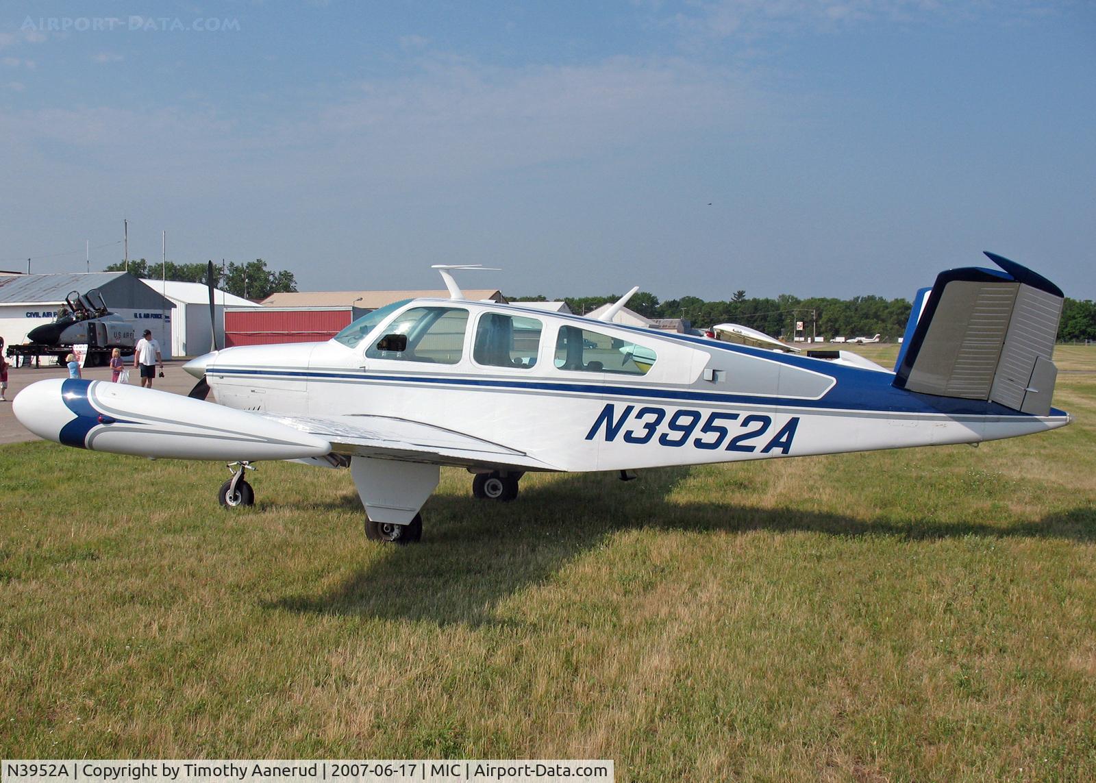 N3952A, 1969 Beech V35B Bonanza C/N D-9090, Crystal Airport Open House & Fly-In, 1969 Beech V35B, c/n D-9090