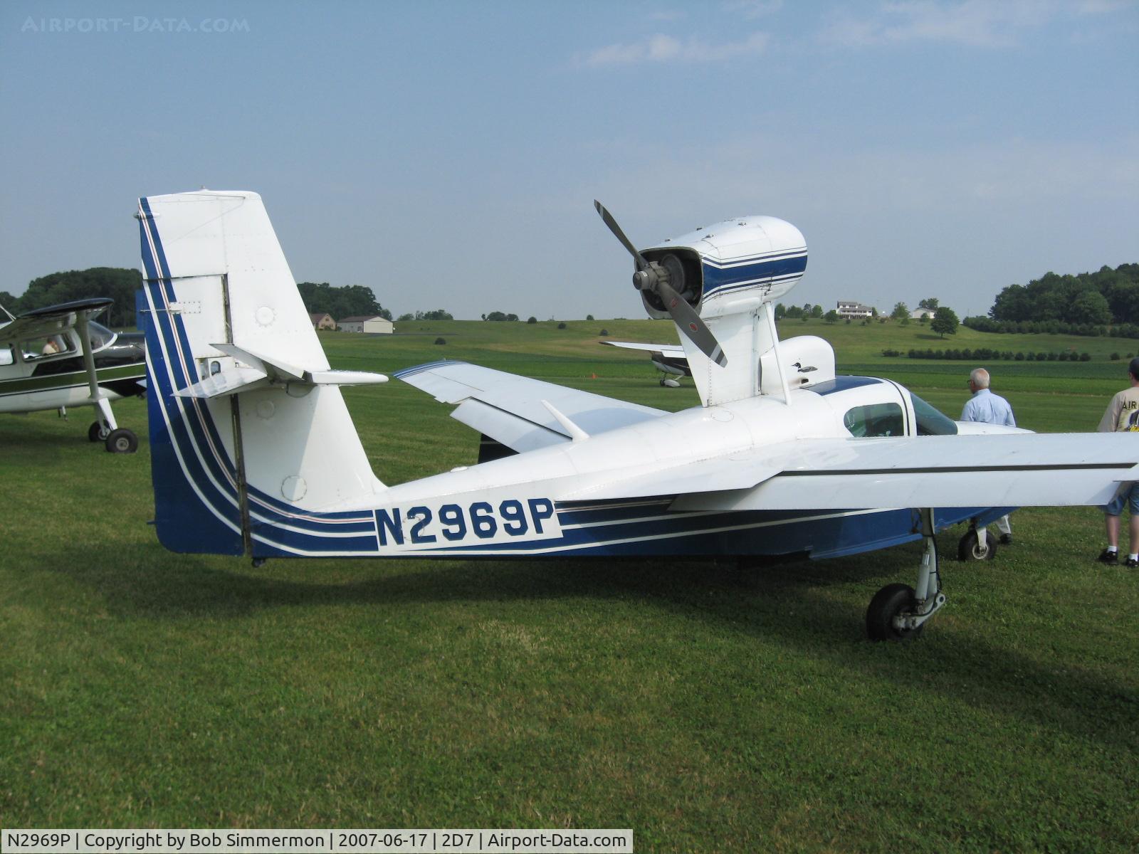 N2969P, 1979 Consolidated Aeronautics Inc. LAKE LA-4-200 C/N 949, Father's Day fly-in at Beach City, OH