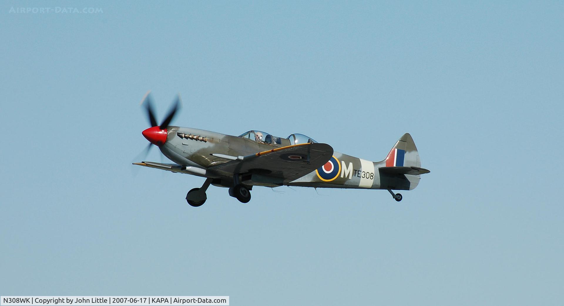 N308WK, 1945 Supermarine 361 Spitfire Tr9 C/N CBAF.4494, Wheels Coming Up