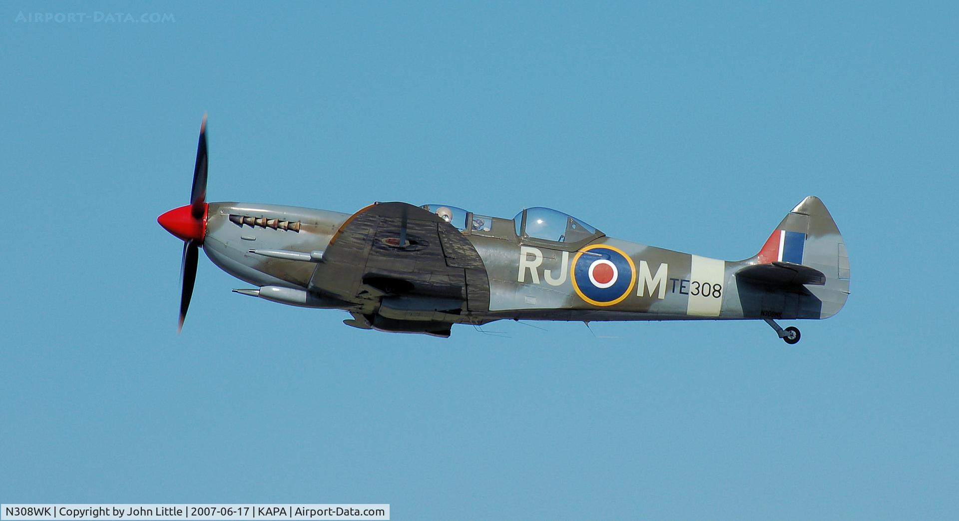 N308WK, 1945 Supermarine 361 Spitfire Tr9 C/N CBAF.4494, Clean and Climbing Out