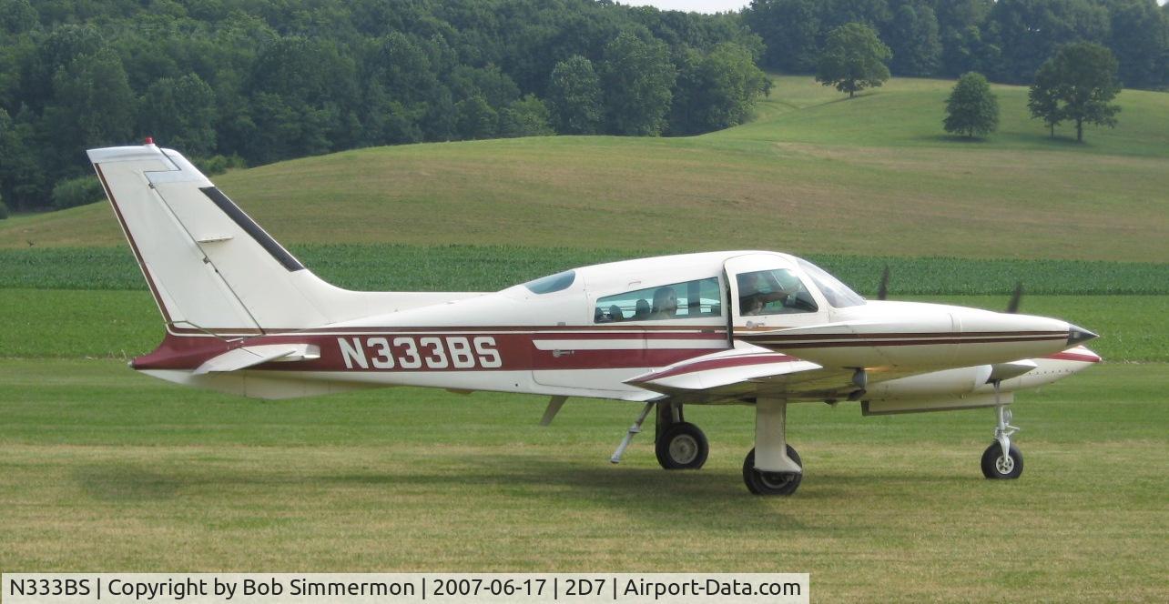 N333BS, Cessna 310R C/N 310R0865, Father's Day fly-in at Beach City, OH