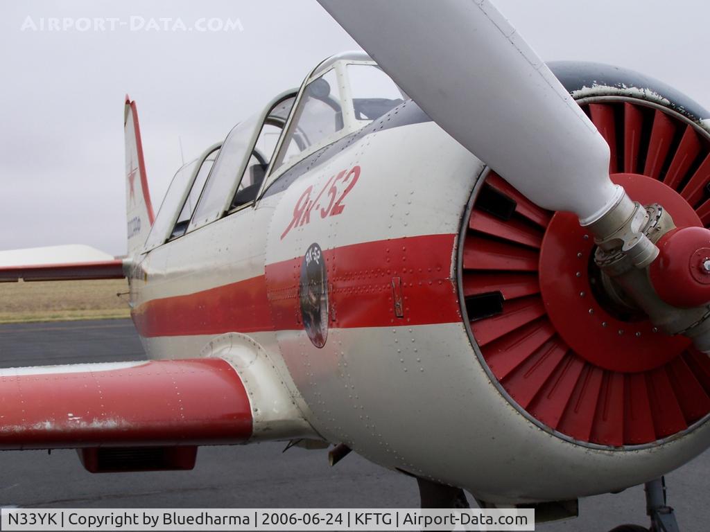 N33YK, 1990 Yakovlev Yak-52 C/N 9010910, Front Right