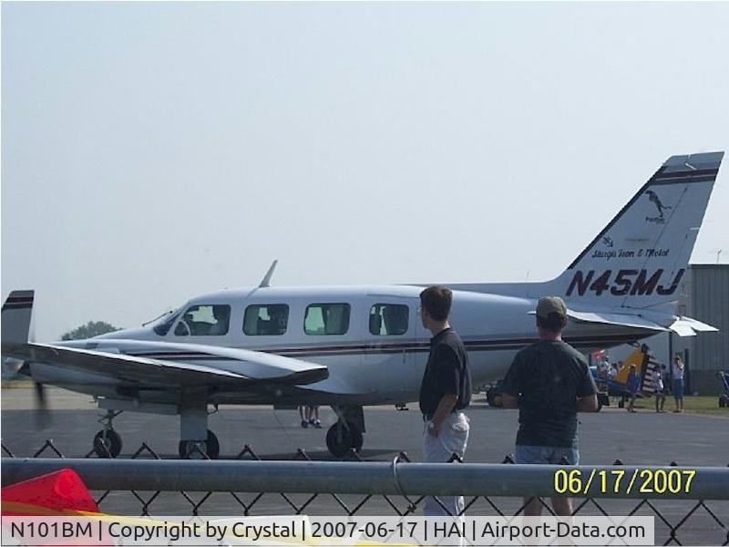 N101BM, 1971 Beech E-55 Baron C/N TE-847, Ralph Levins - Sturgis Iron & Metal