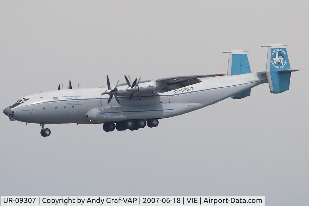UR-09307, 1974 Antonov An-22A C/N 043481244, Antonov Airliner AN22