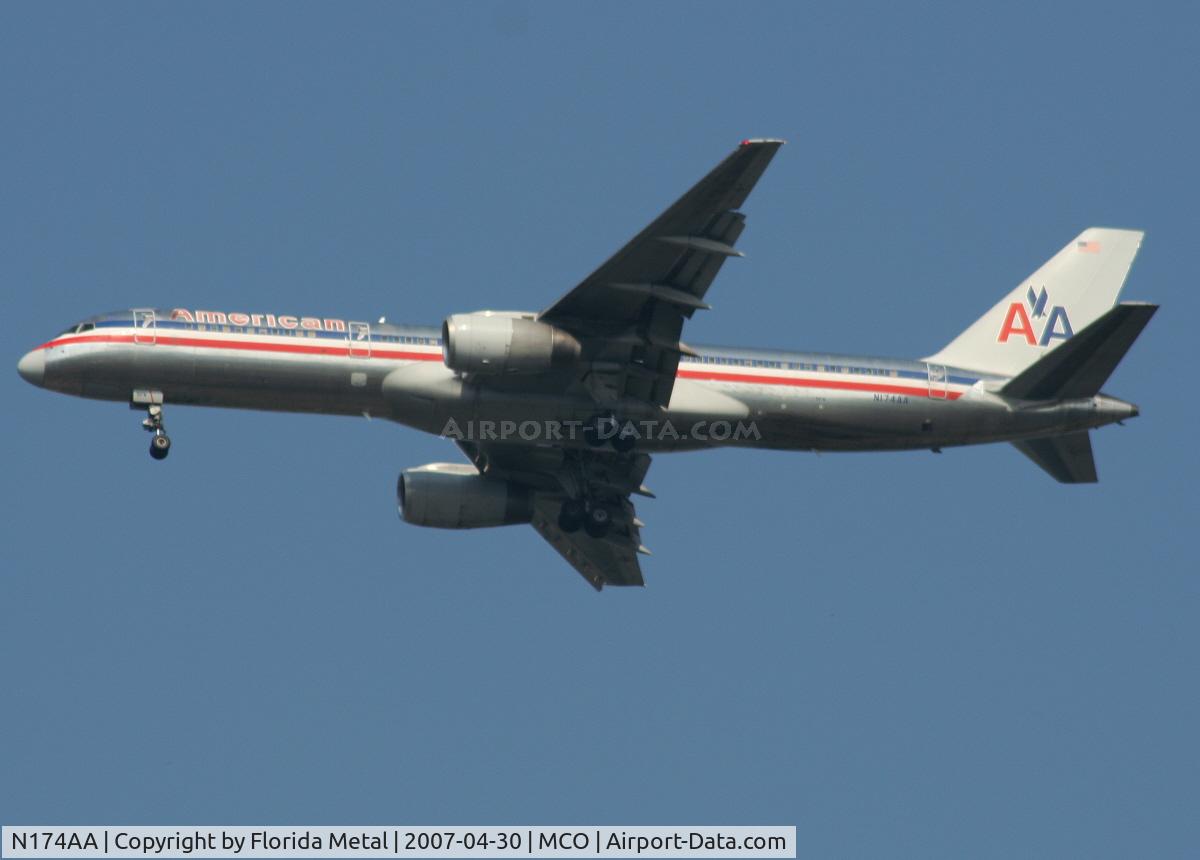 N174AA, 2002 Boeing 757-223 C/N 31308, American