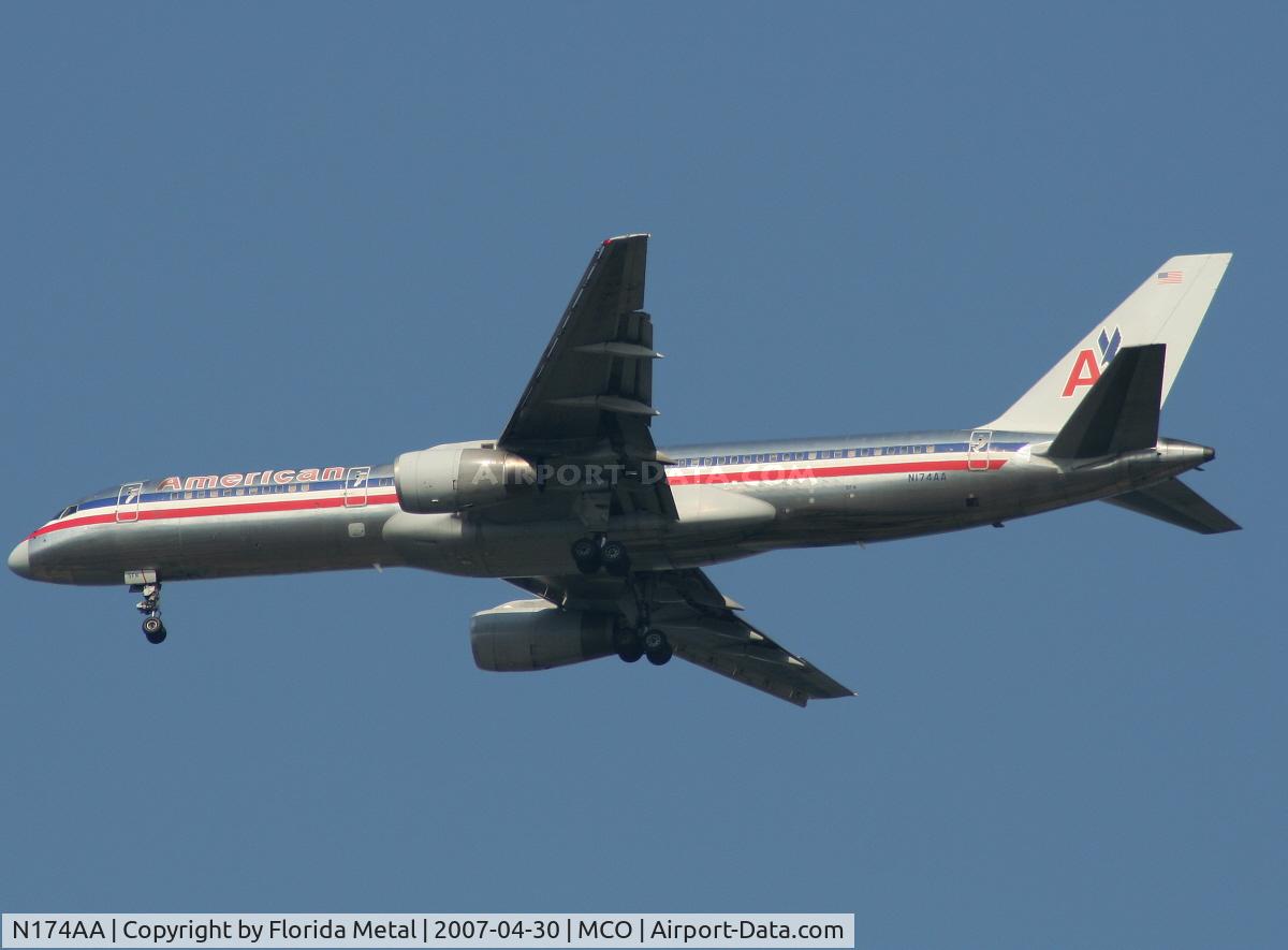 N174AA, 2002 Boeing 757-223 C/N 31308, American