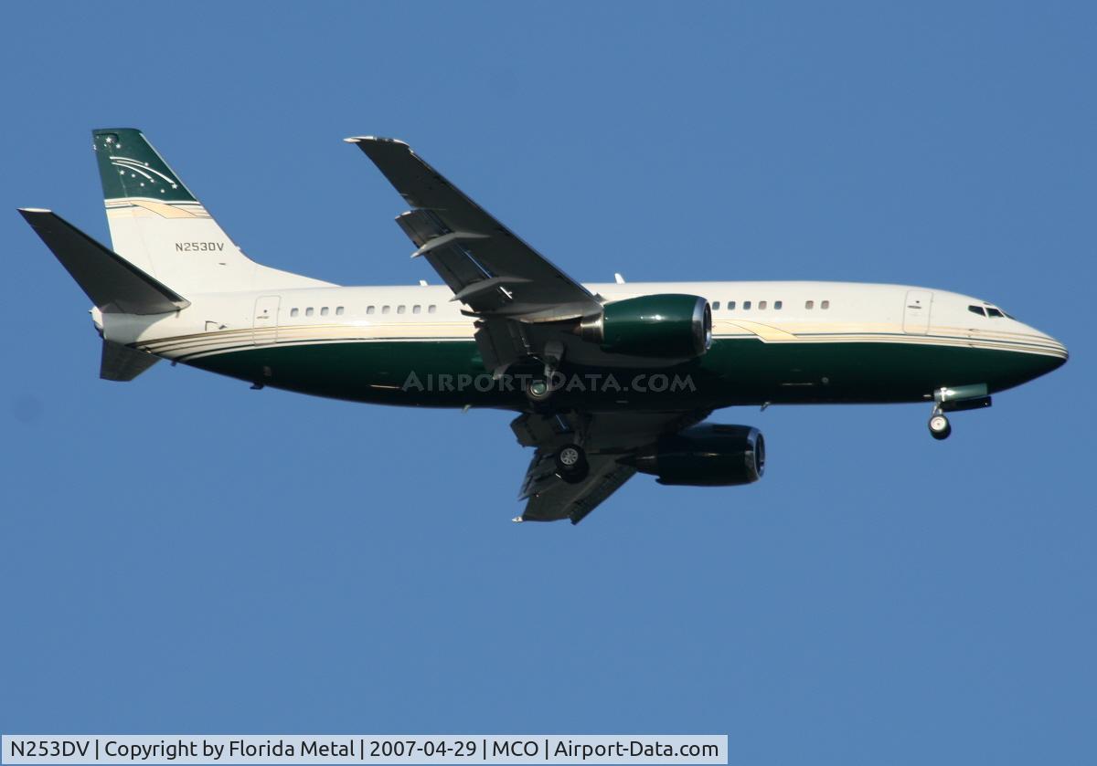 N253DV, 1987 Boeing 737-39A C/N 23800, Orlando Magic