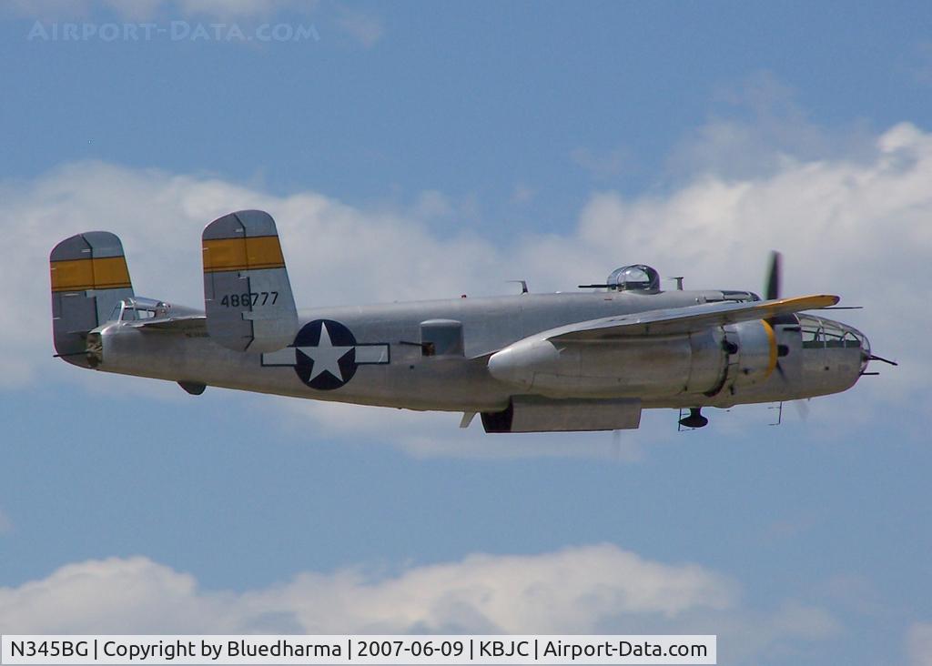 N345BG, 1944 North American TB-25N Mitchell C/N 108-47531, Flyover