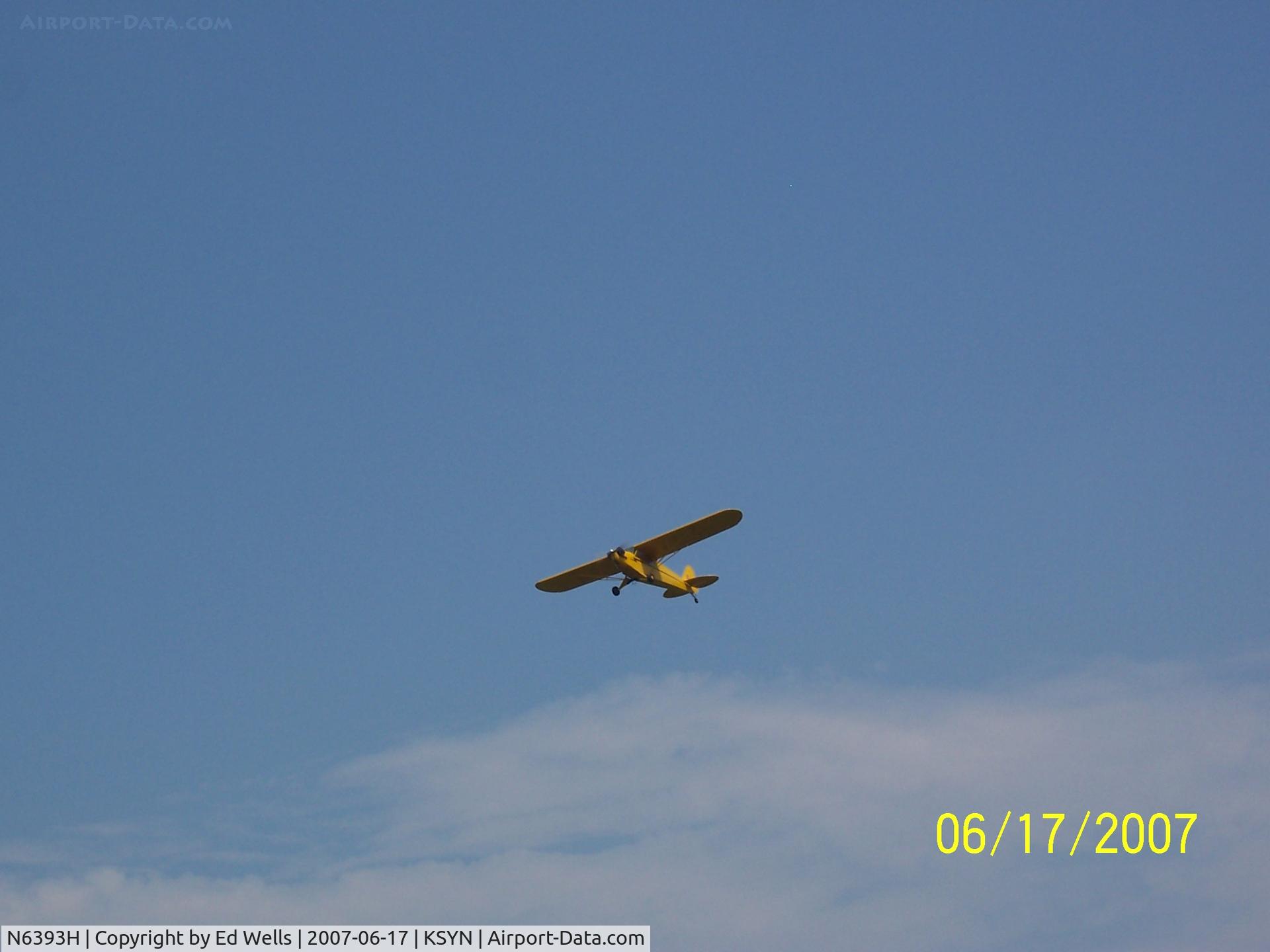 N6393H, 1946 Piper J3C-65 Cub C/N 19583, Stanton Fly In