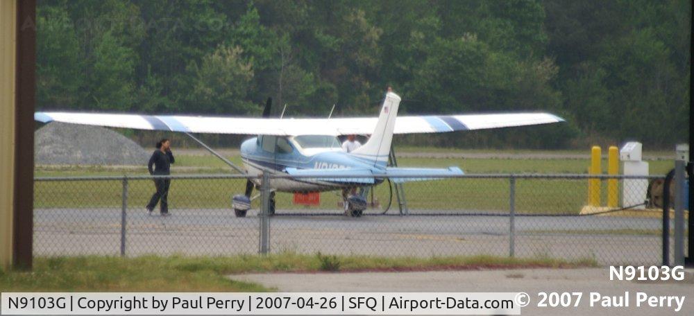 N9103G, 1971 Cessna 182N Skylane C/N 18260643, Stretching the legs and filling the tanks