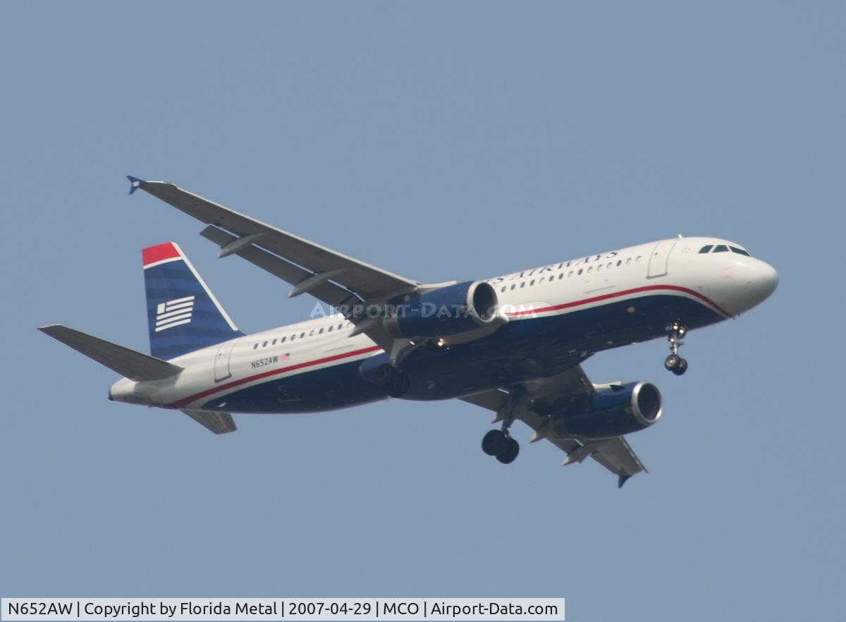 N652AW, 1999 Airbus A320-232 C/N 0953, US