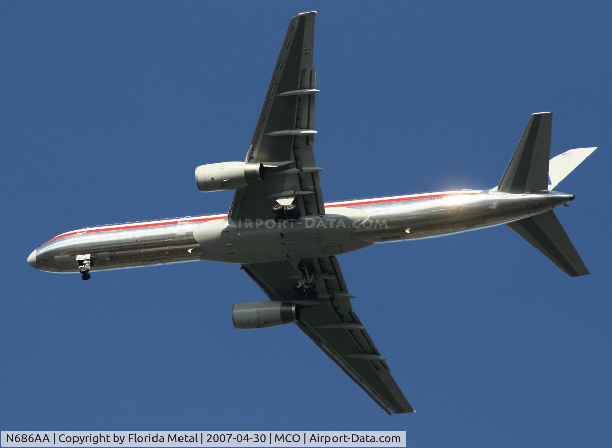 N686AA, 1992 Boeing 757-223 C/N 25343, AA
