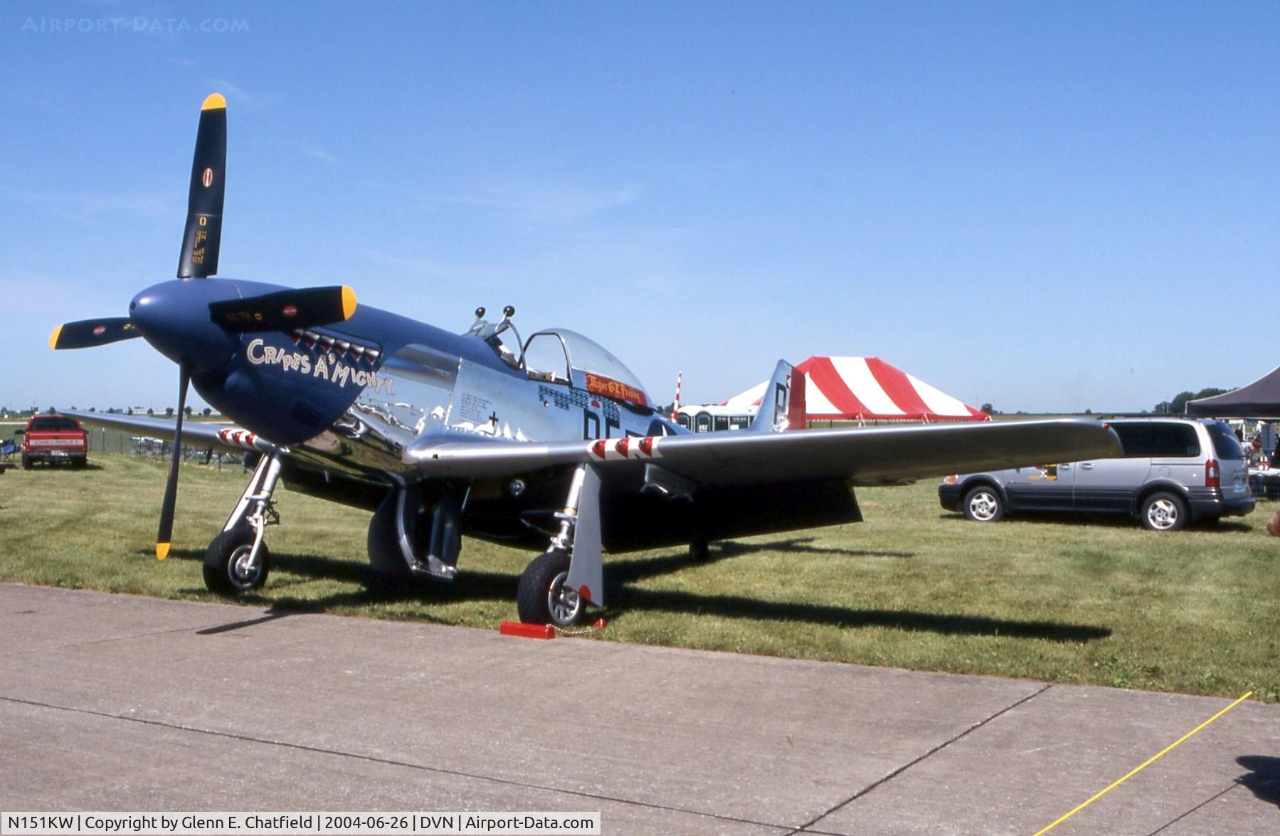 N151KW, 1962 North American P-51D Mustang C/N 44-74813, At the Quad Cities Air Show