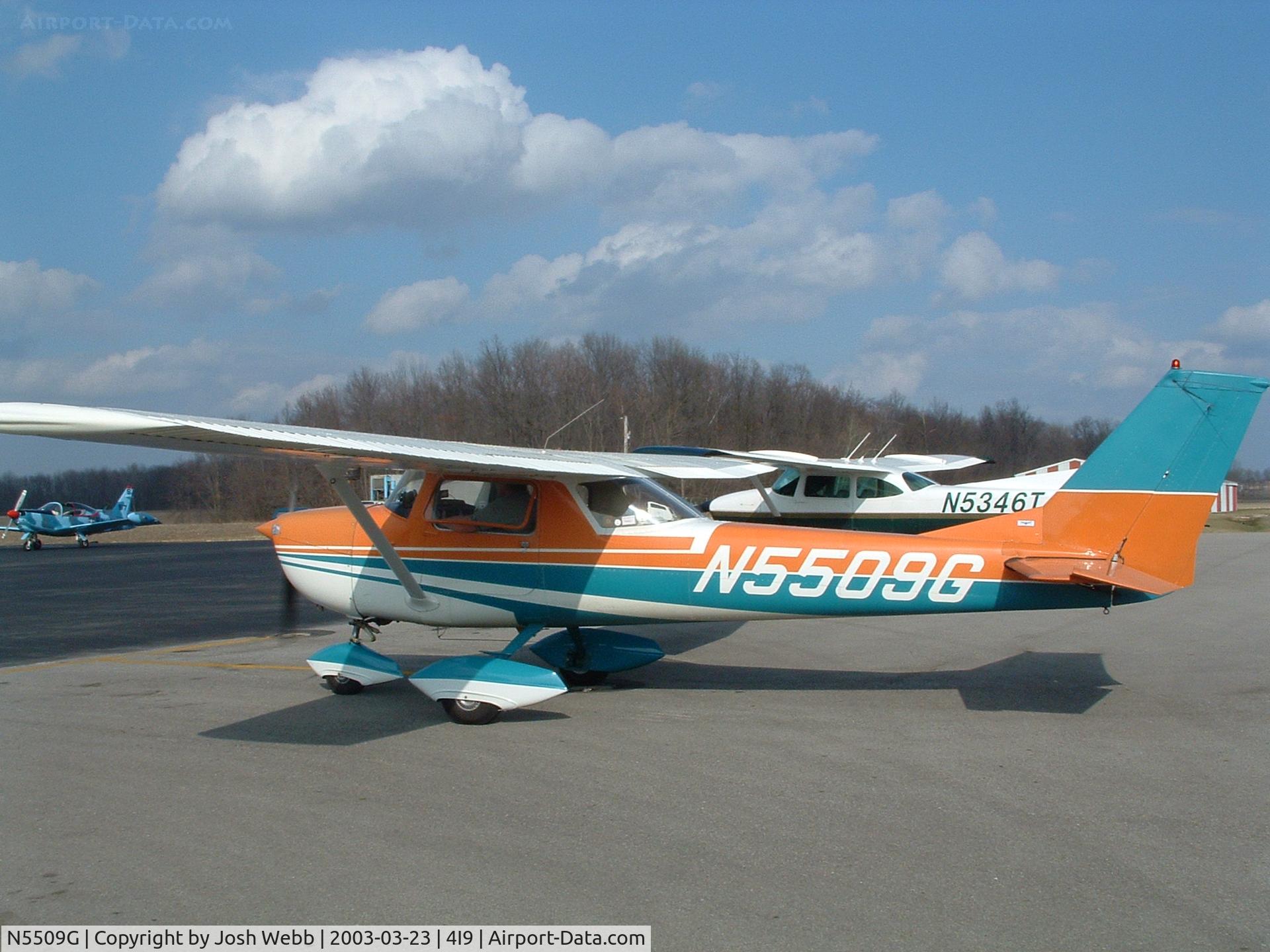 N5509G, 1969 Cessna 150J C/N 15071009, On the ramp at Morrow Co., OH