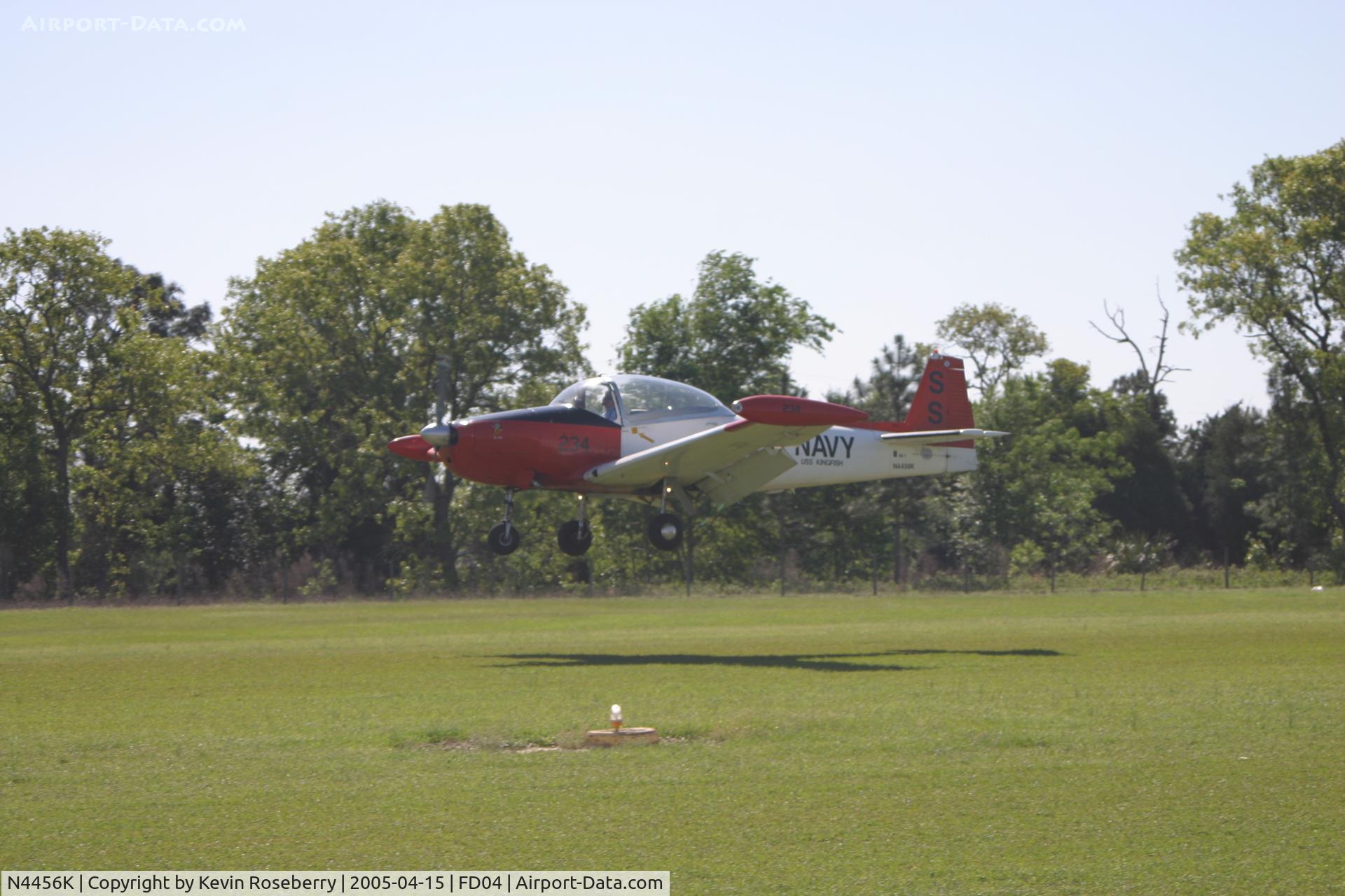 N4456K, 1948 Ryan Navion C/N NAV-4-1456, Navion Landing at Leeward Air Ranch