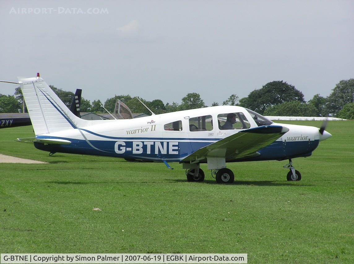 G-BTNE, 1981 Piper PA-28-161 C/N 28-8116212, PA-28 visiting Sywell