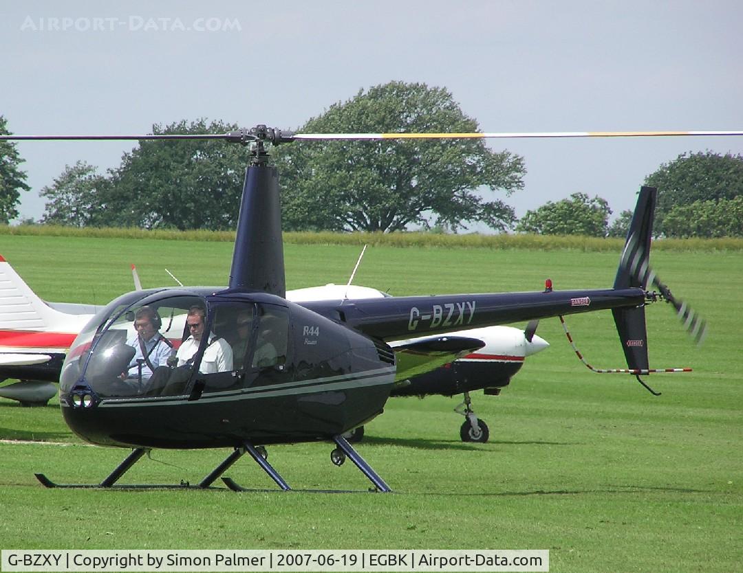 G-BZXY, 2001 Robinson R44 Raven C/N 1027, Robinson R44 visiting Sywell