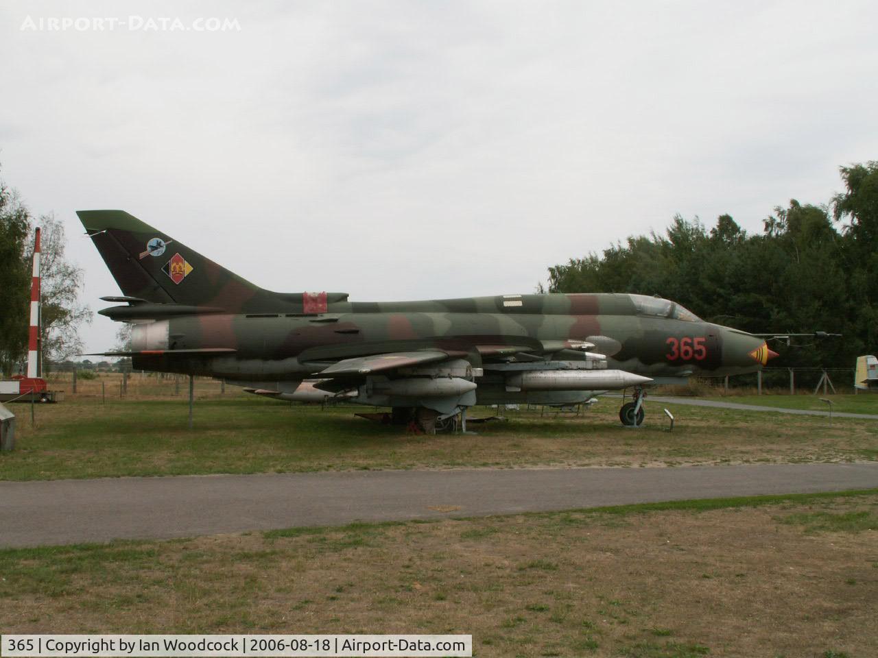 365, Sukhoi Su-22M-4 C/N 25511, Sukhoi Su-22 M-4K/Cottbus Museum-Brandenburg (marked as 365)