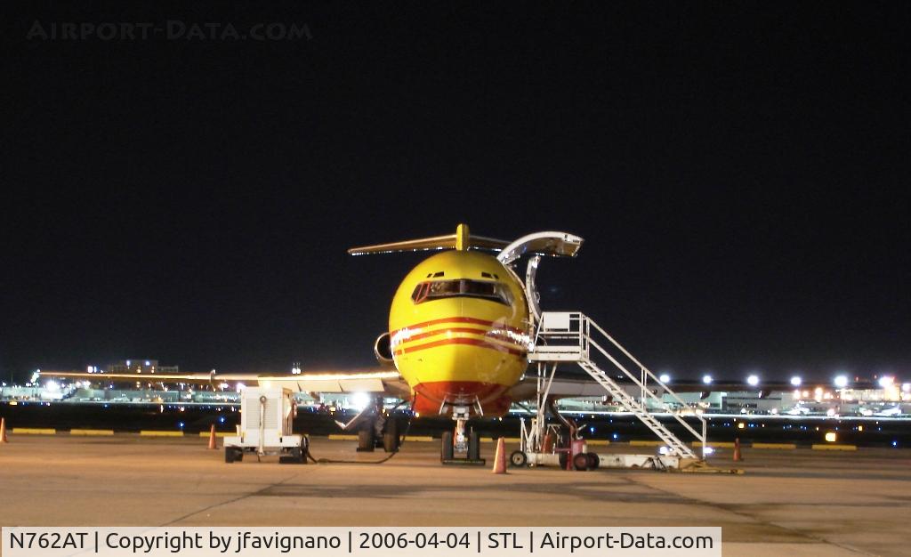 N762AT, 1981 Boeing 727-2B7 C/N 22162, Under the  lights, with the STL terminal in the background.