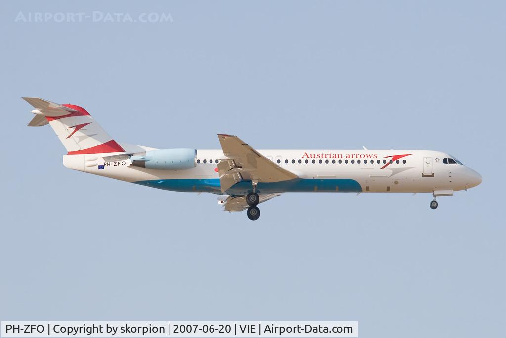 PH-ZFO, 1991 Fokker 100 (F-28-0100) C/N 11367, Austrian Arrows