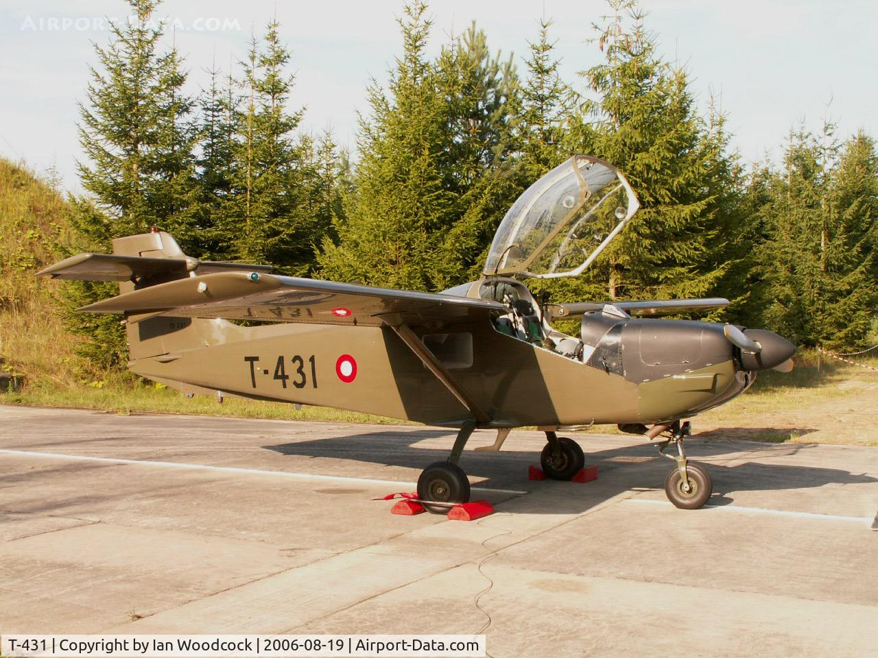 T-431, 1976 Saab T-17 Supporter C/N 15-231, SAAB MFI-17/Danish Air Force/Laage Show