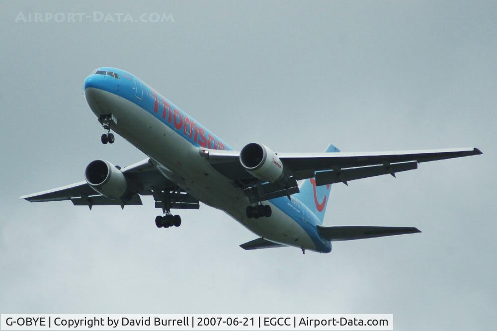 G-OBYE, 1998 Boeing 767-304/ER C/N 28979, Thomson - Landing