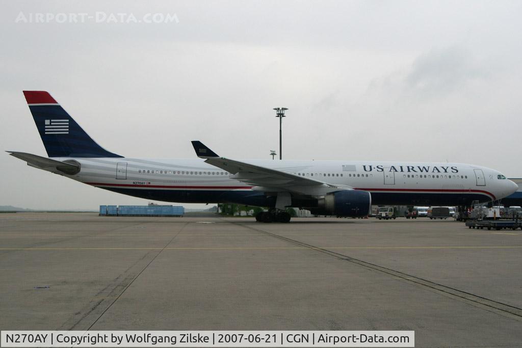 N270AY, 2000 Airbus A330-323 C/N 315, visitor