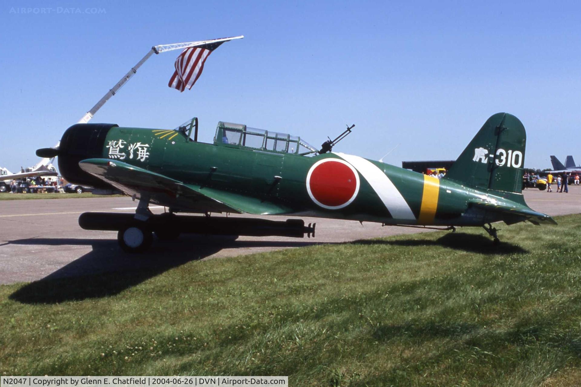 N2047, 1952 Canadian Car & Foundry T-6 Harvard Mk.4 C/N CCF4-83, At the Quad Cities Air Show