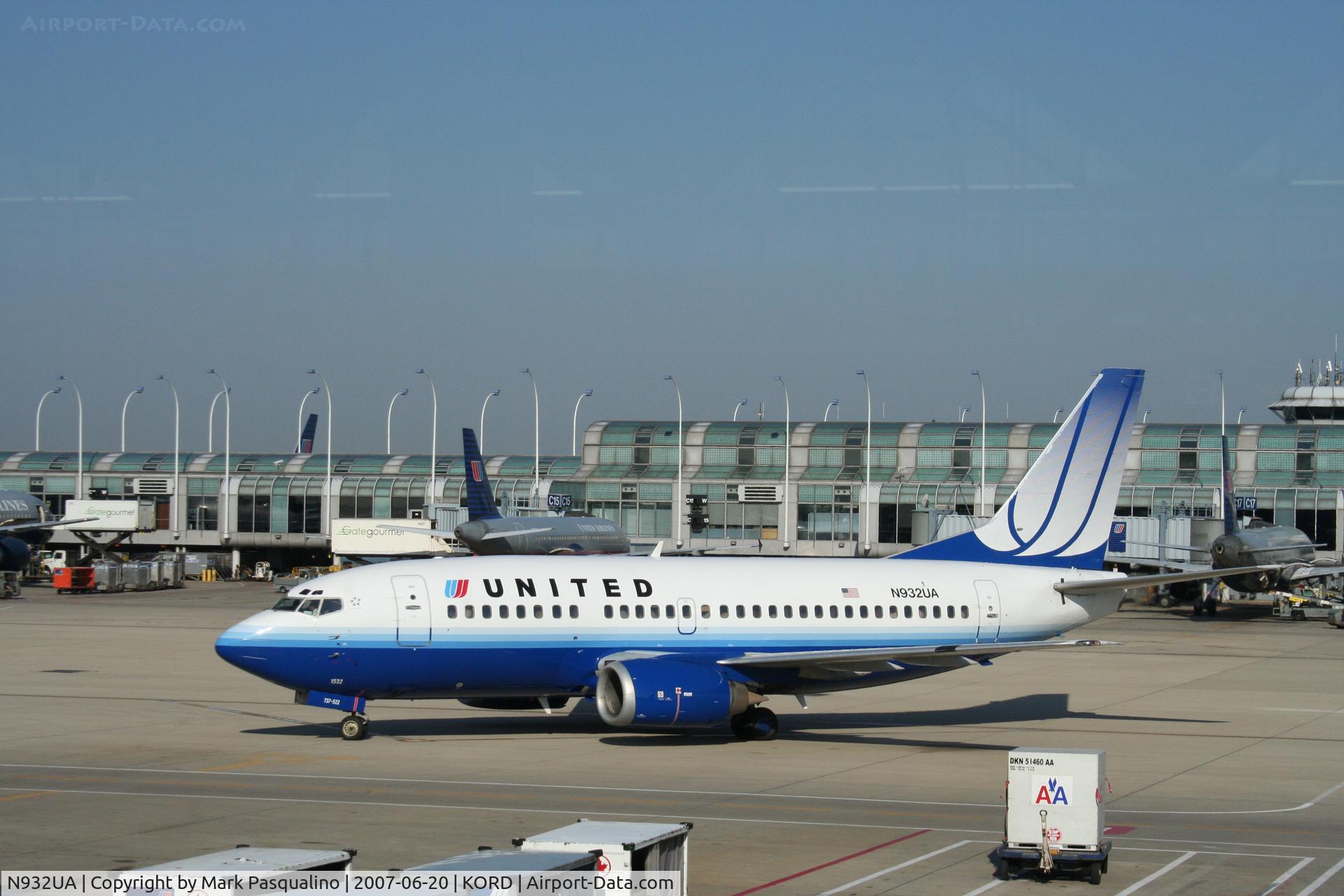 N932UA, 1992 Boeing 737-522 C/N 26658, Boeing 737-500