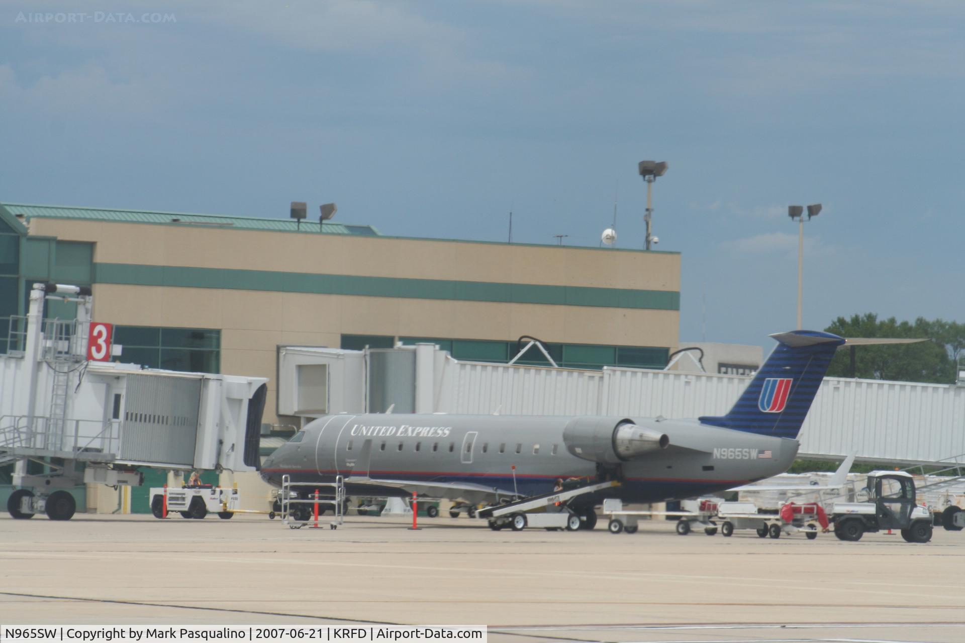 N965SW, 2003 Bombardier CRJ-200ER (CL-600-2B19) C/N 7871, Cl-600-2B19