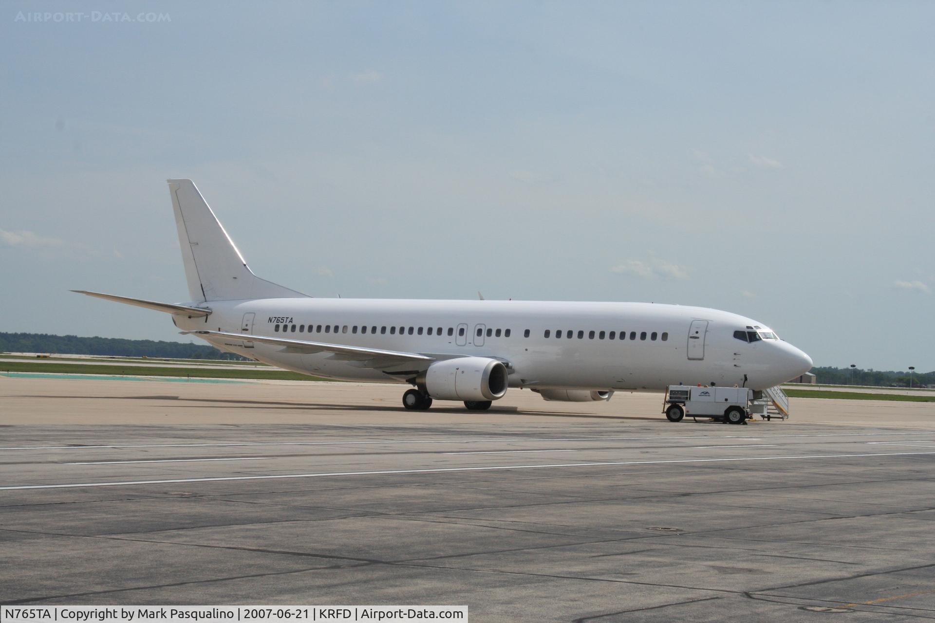 N765TA, 1992 Boeing 737-400 C/N 25765, Boeing 737-400