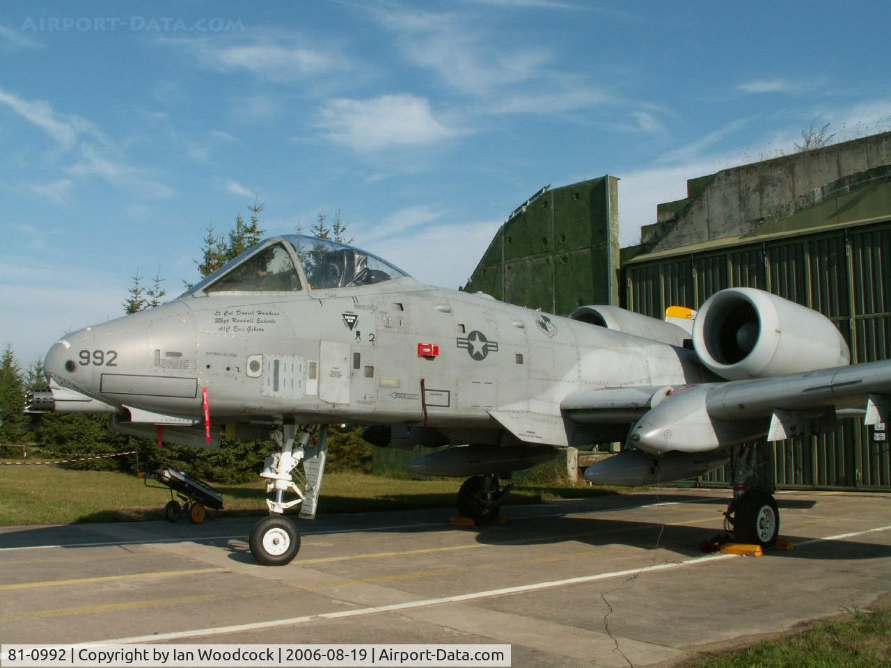 81-0992, 1981 Fairchild Republic A-10A Thunderbolt II C/N A10-0687, Fairchild A-10A/52 FW/Laage Show