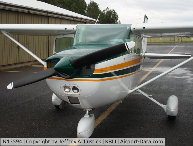 N13594, 1973 Cessna 172M C/N 17262867, Cessna N13594 at Bellingham IAP, WA