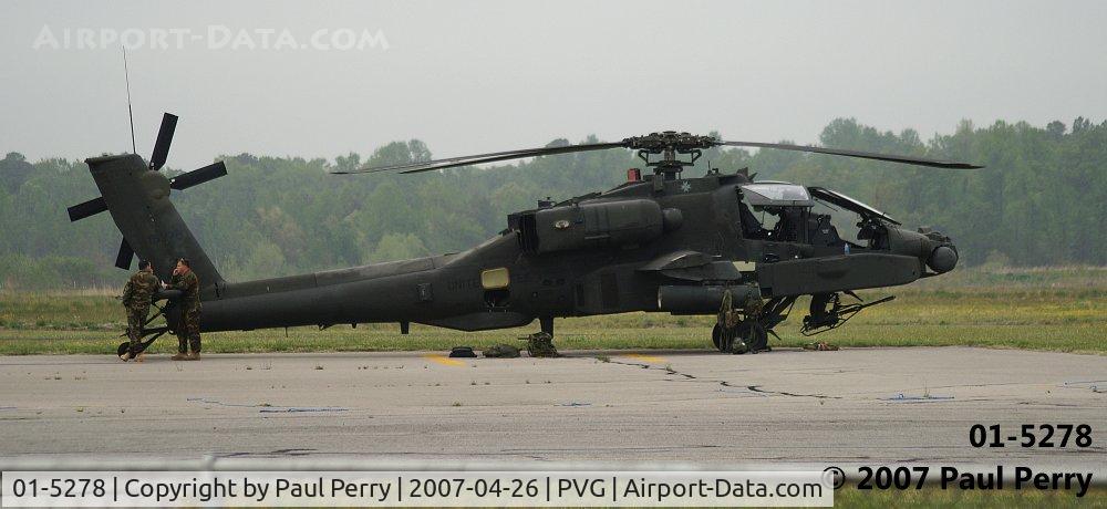 01-5278, 2001 Boeing AH-64D Longbow Apache C/N PVD278, One of the two AH-64D Apaches that landed and took on fuel