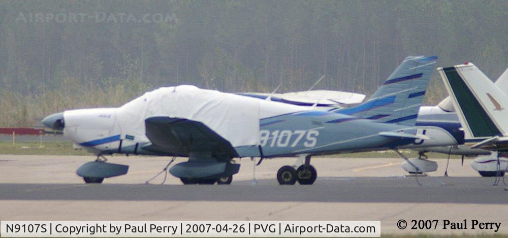 N9107S, 1986 Piper PA-28-181 C/N 2890010, Buttoned up, looking cozy