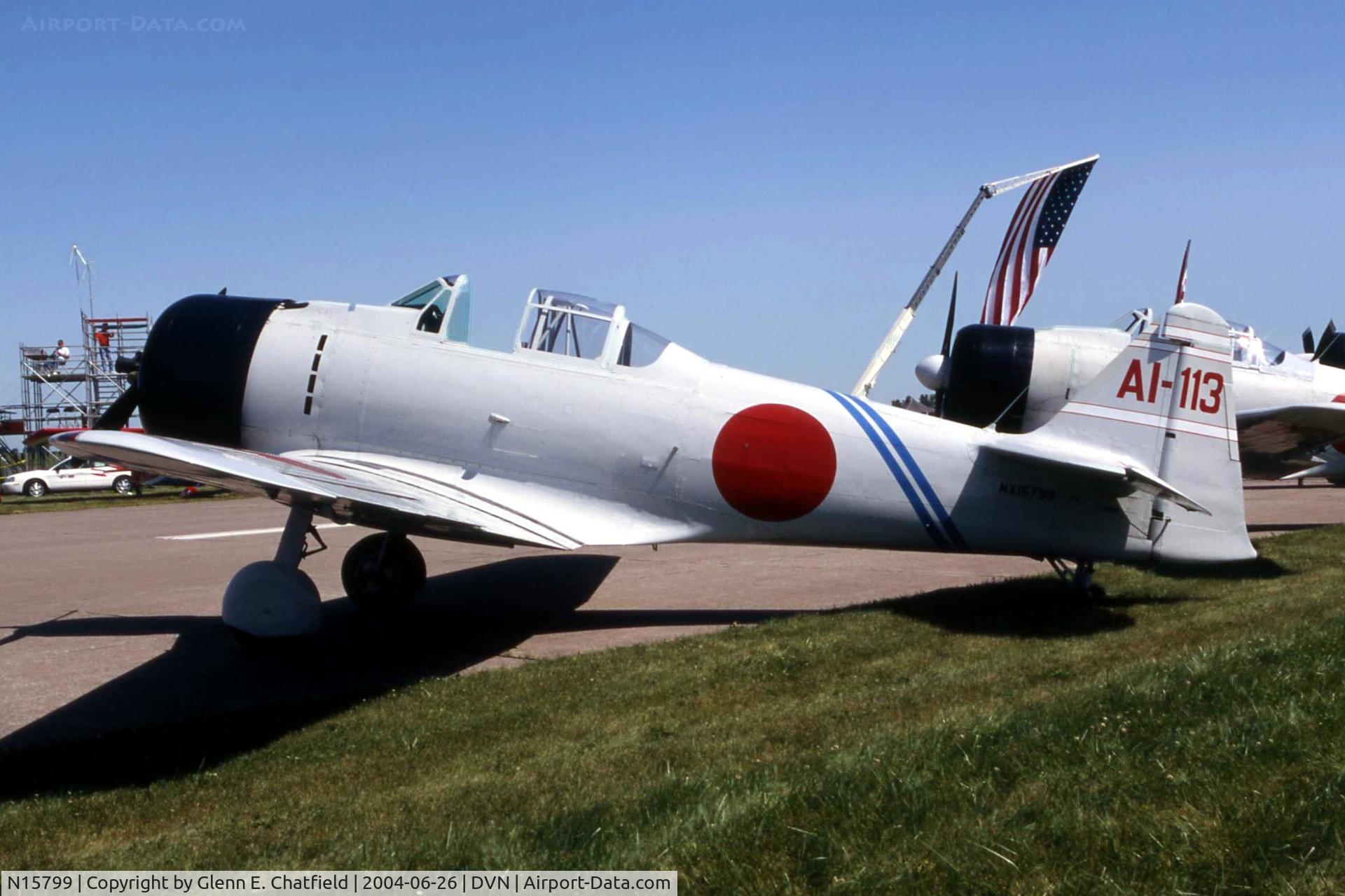 N15799, 1945 Canadian Car & Foundry Harvard MK IV C/N CCF4-117, At the Quad Cities Air Show